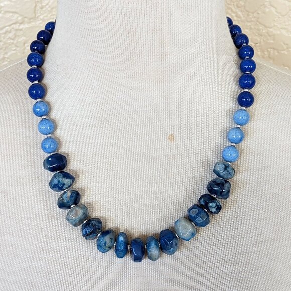 Boho Teal Blue & Light Blue Tie Dye Agate Strand Statement Necklace - Picture 1 of 3